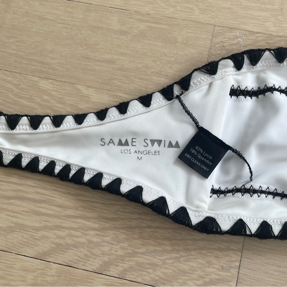 Same Los Angeles bikini - Picture 8 of 9